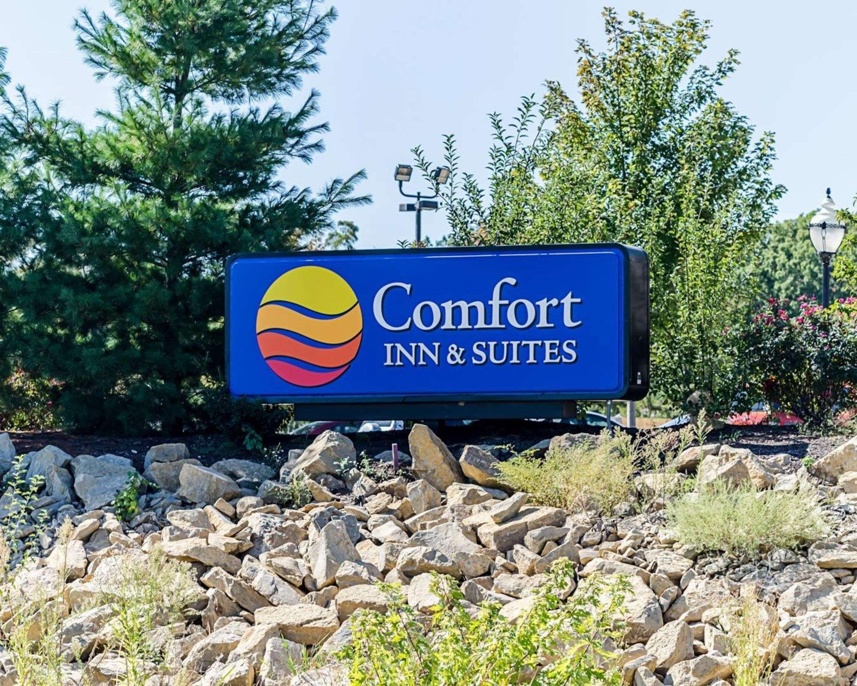 Comfort Inn & Suites Lawrence - University Area Екстер'єр фото