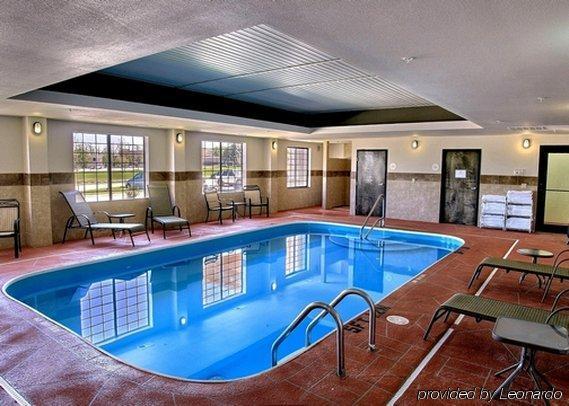 Comfort Inn & Suites Lawrence - University Area Екстер'єр фото